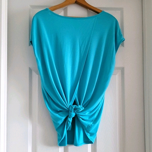 Teal Flowy Vneck Tee with Opening in back - Picture 1 of 4